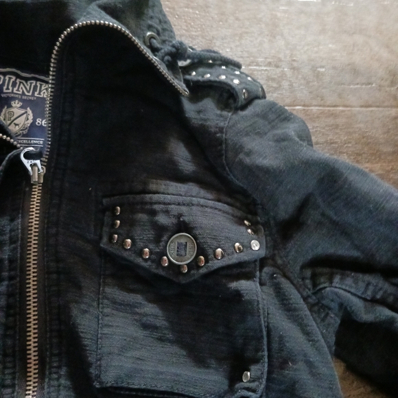 Pink jacket - Picture 2 of 3